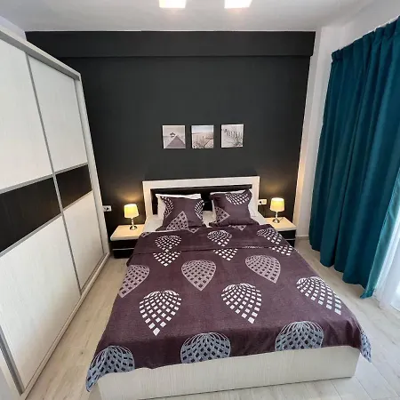 Cloud 9 Apartment